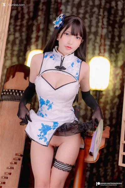 Fantasy Factory 旗袍小花瓶 39 Cover