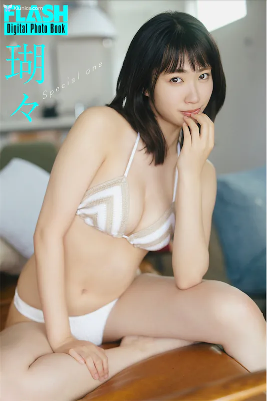 Coco-Hu-FLASHteshitaruXie-Zhen-Ji-Special-One-1-thumbnail